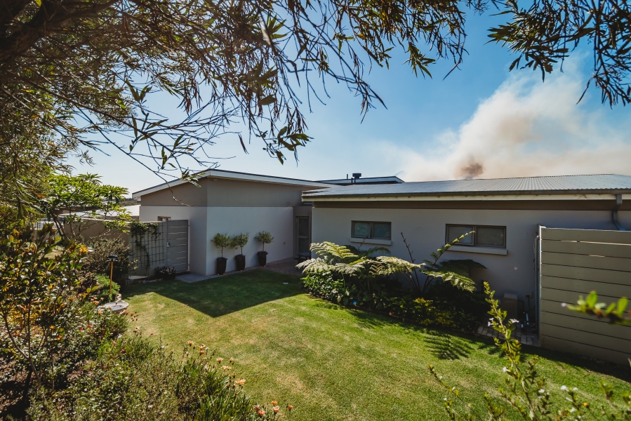 3 Bedroom Property for Sale in Welgelegen Western Cape